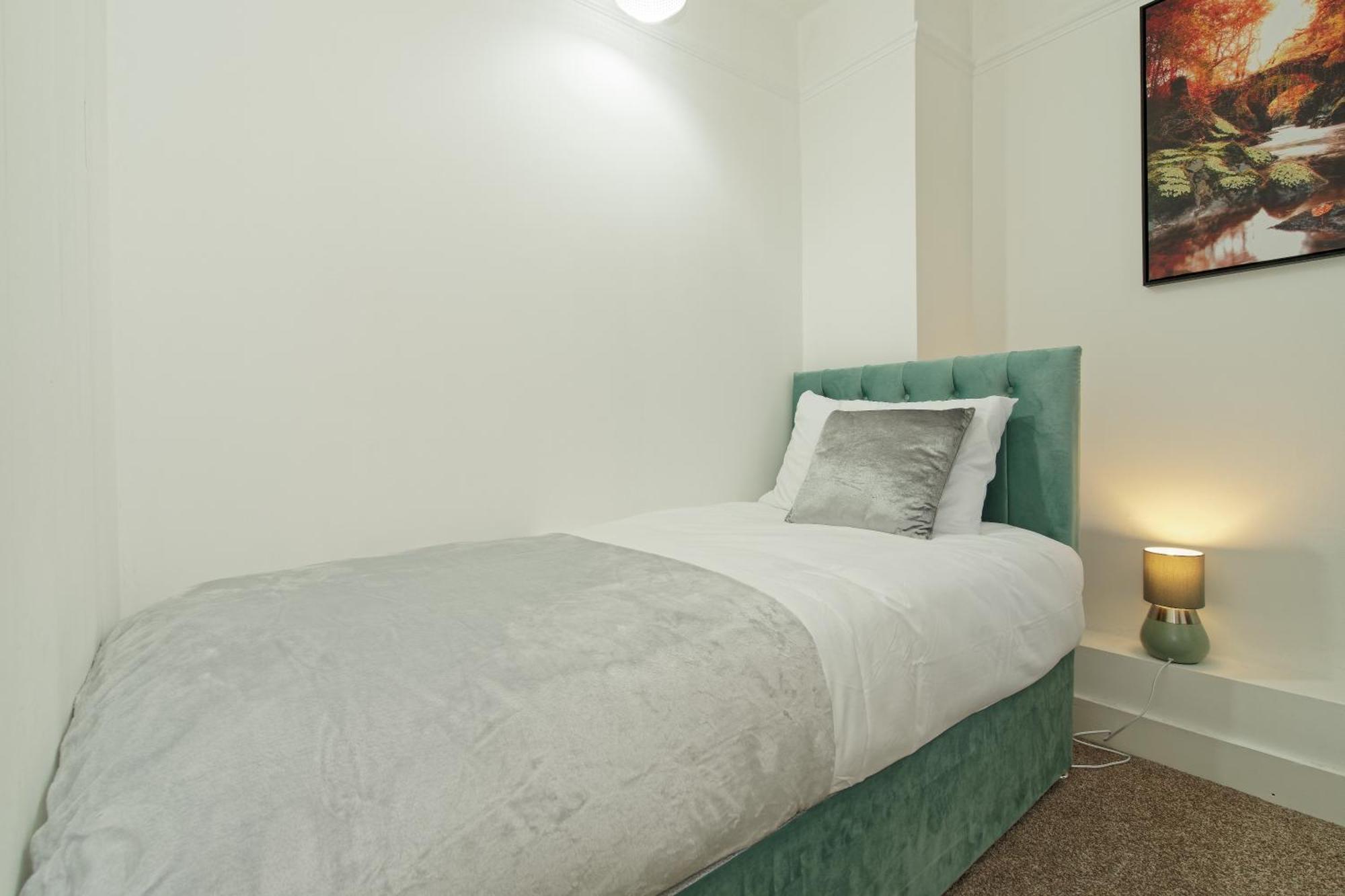 Lovely Luxury 3 Bed House Leilighet Chatham  Eksteriør bilde